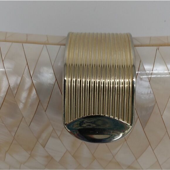 VINTAGE LISETTE Rare 1950s Blush Mother of Pearl & Lucite Clutch Gold Hardware - Picture 16 of 16